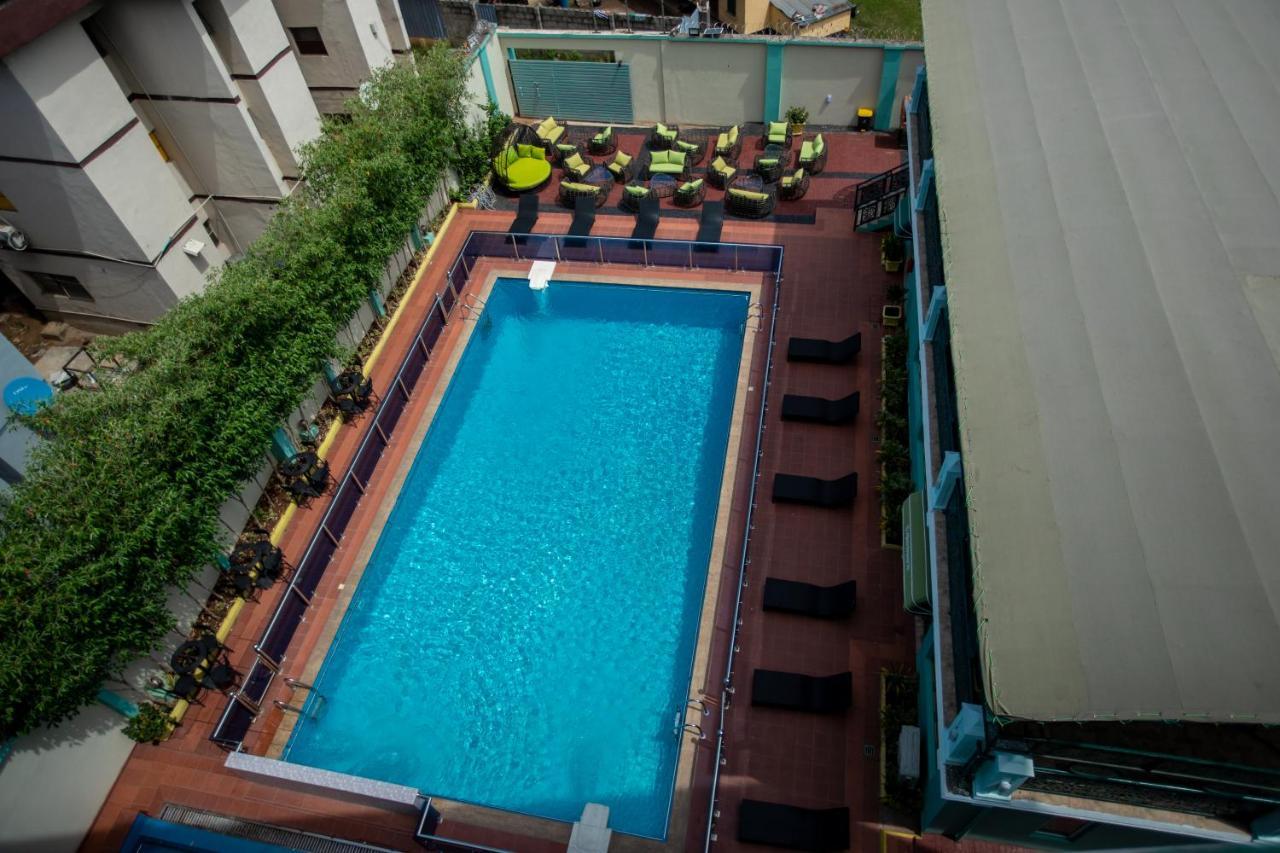 Apartment 79 Hotel & Suite Ikeja Exteriör bild